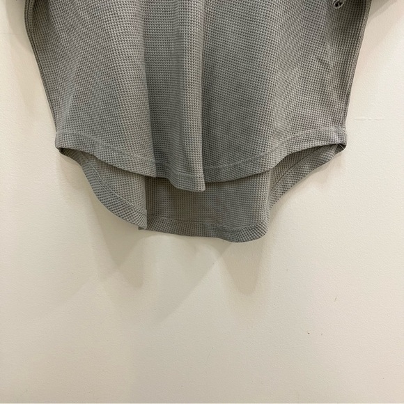 WISHLIST waffle loose top in gray - Picture 6 of 7